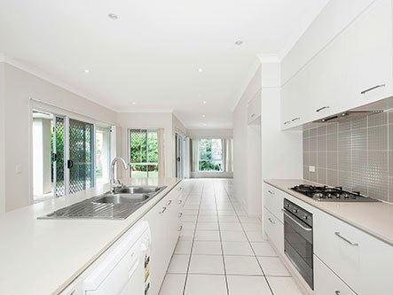 Professional Move-In/Move-Out Cleaning Services